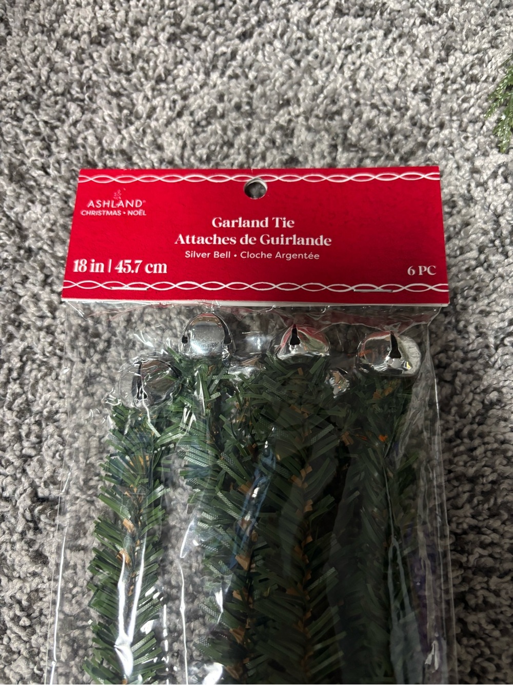 Ashland Green Garland Ties with Silver Bells